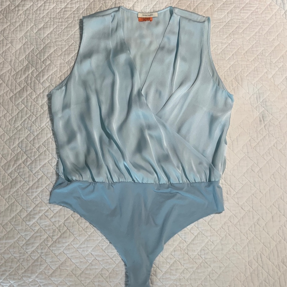 Favorite Daughter Women’s Bodysuit XXL Light Blue Sleeveless Wrap Style (H3)